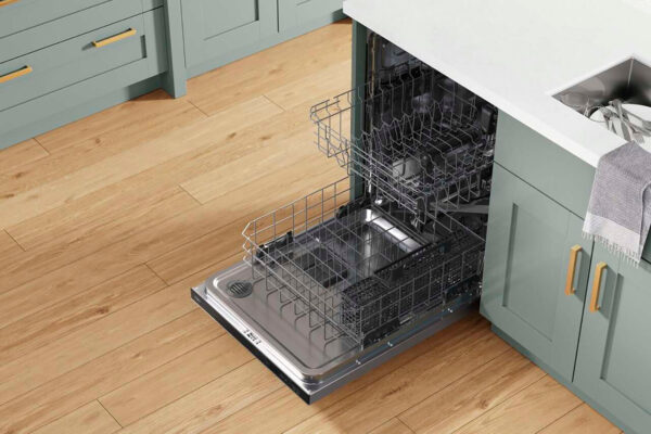 Whirlpool - 24" Top Control Built-In Dishwasher with Stainless Steel Tub, Large Capacity with Tall Top Rack, 50 dBA - Stainless steel - Image 14